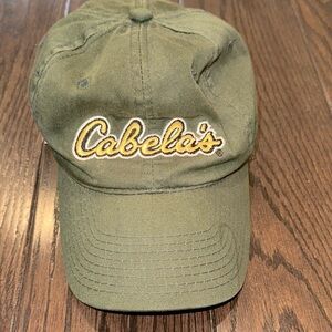 Cabela's Green mens hat